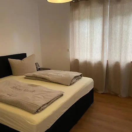 Apartment Butterfly 2 *