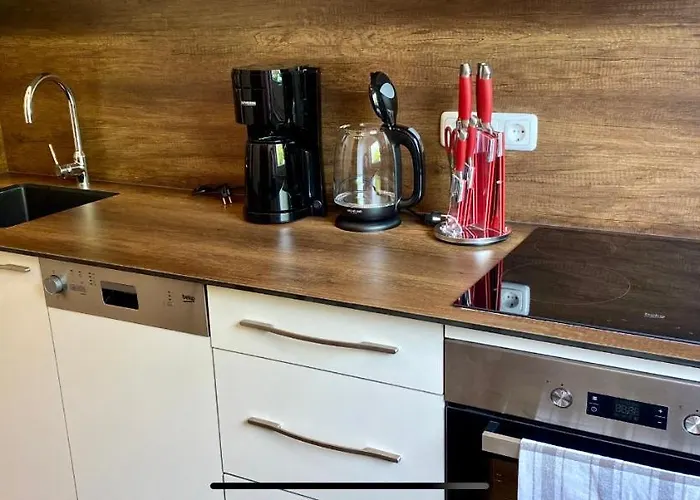 Apartment Butterfly 2 *