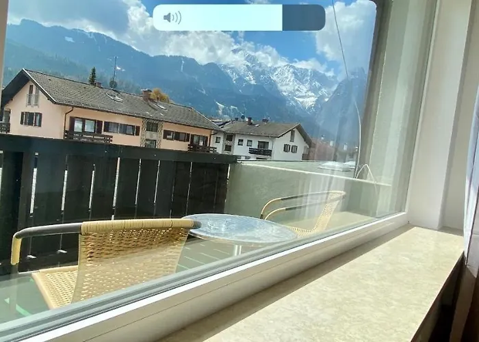 Apartment Butterfly 2 *